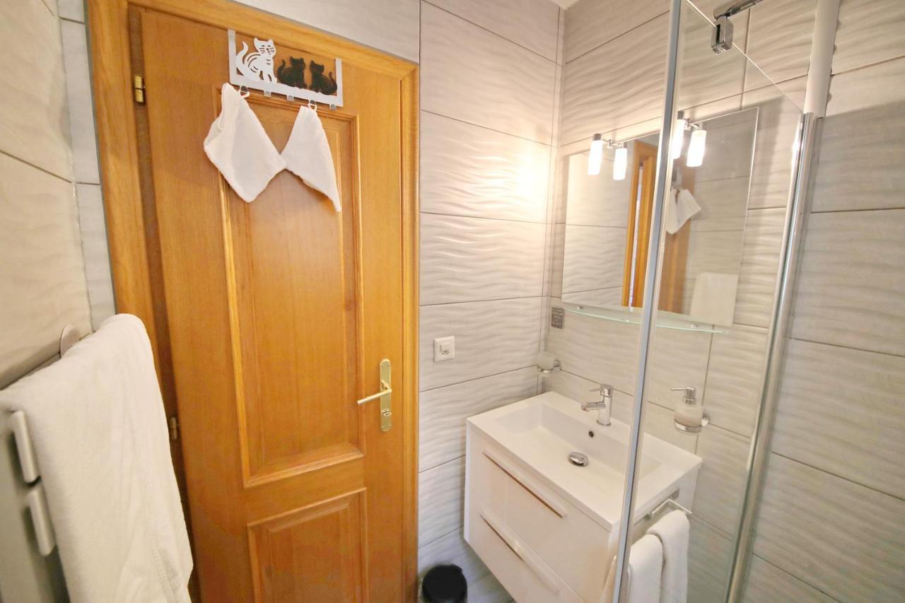 Corseaux Beach Rooms-Riviera Beach Apartments Vevey Exterior foto